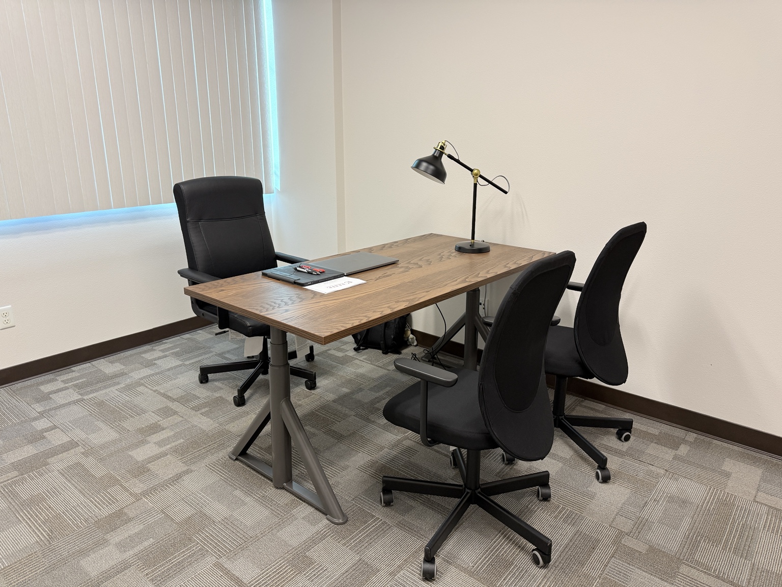 Private college counseling consultation room